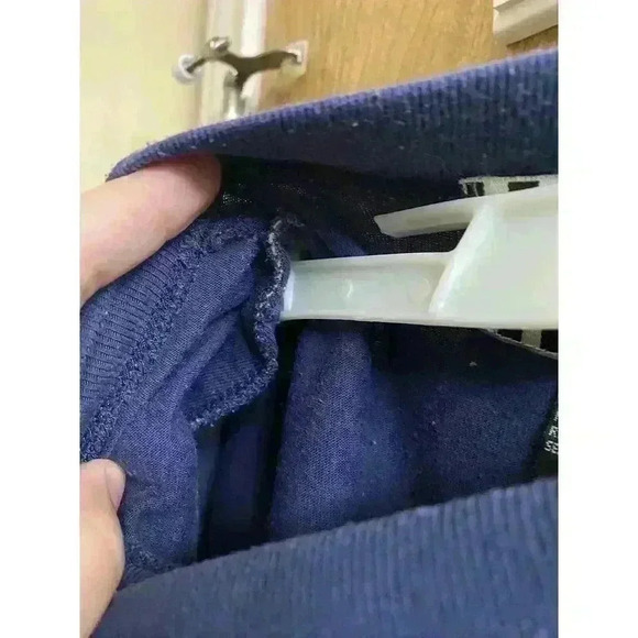 Vintage Forenza Embroidered Navy Blue Crop Top With Shoulder Pads Size Small - Picture 5 of 7